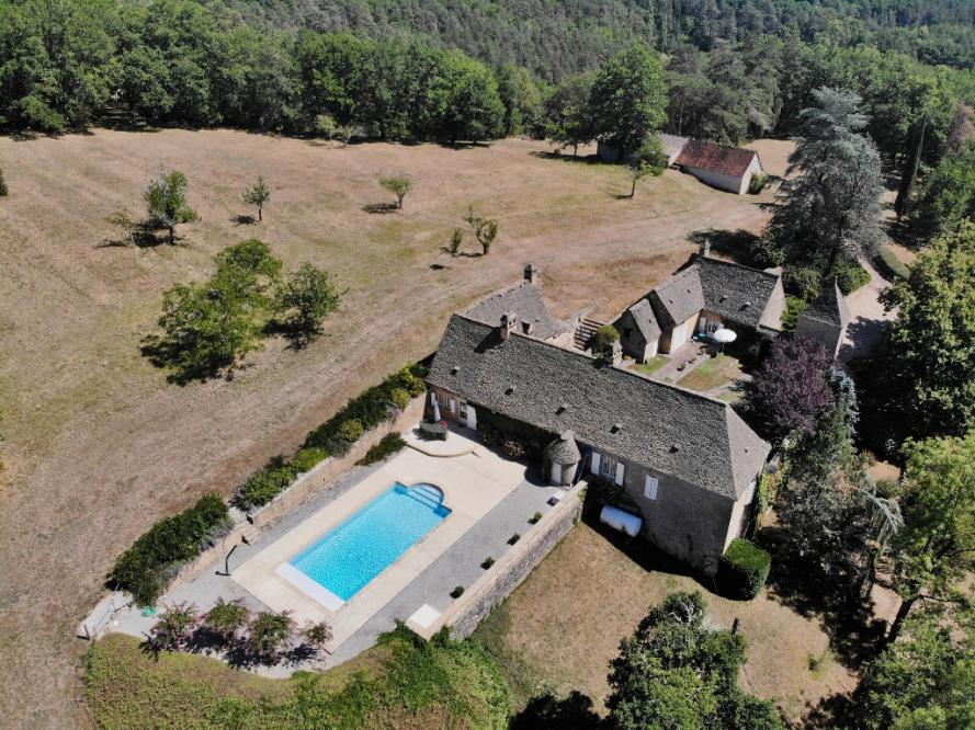 House in Sarlat-la-Caneda - view 1